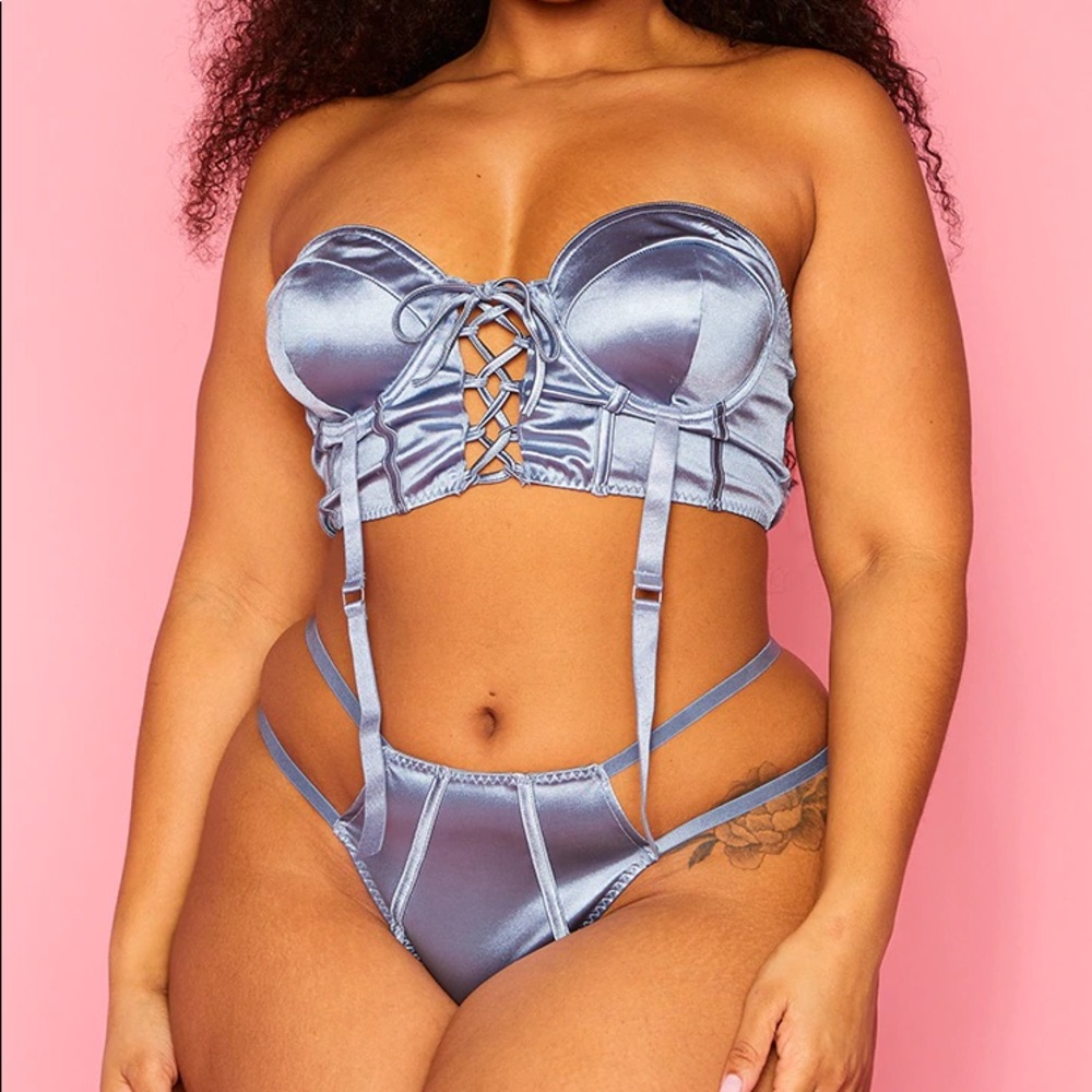 Pretty little thing Lingerie